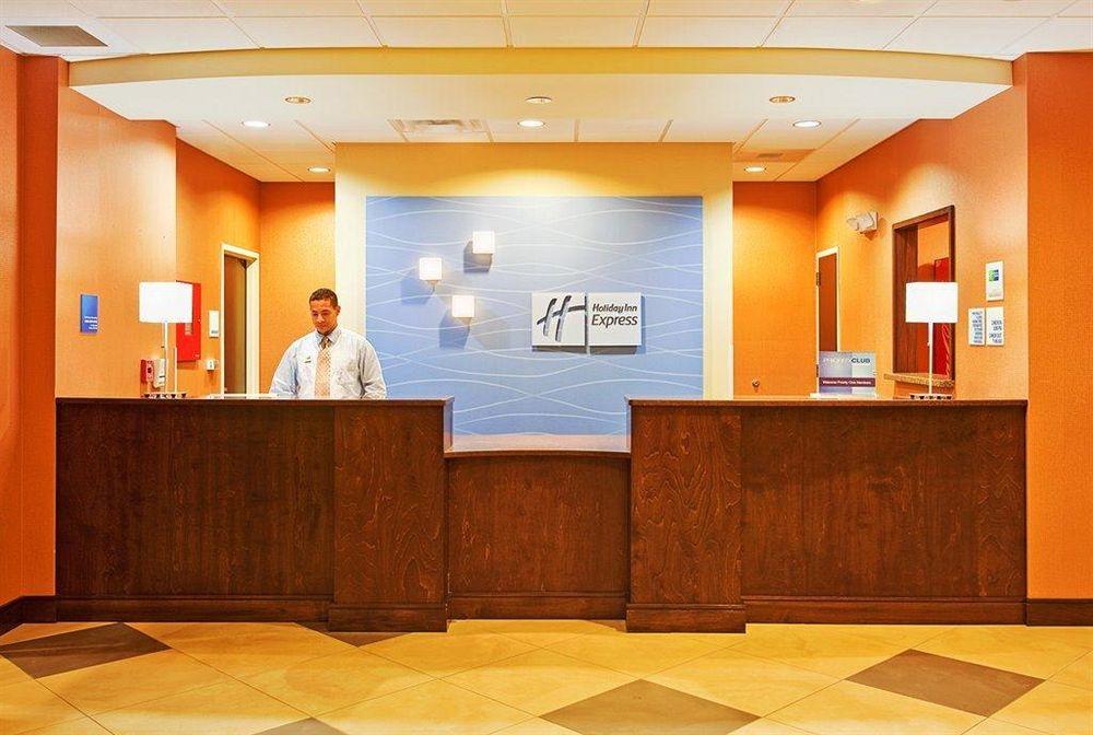 Holiday Inn Express & Suites Morrilton By Ihg Eksteriør billede