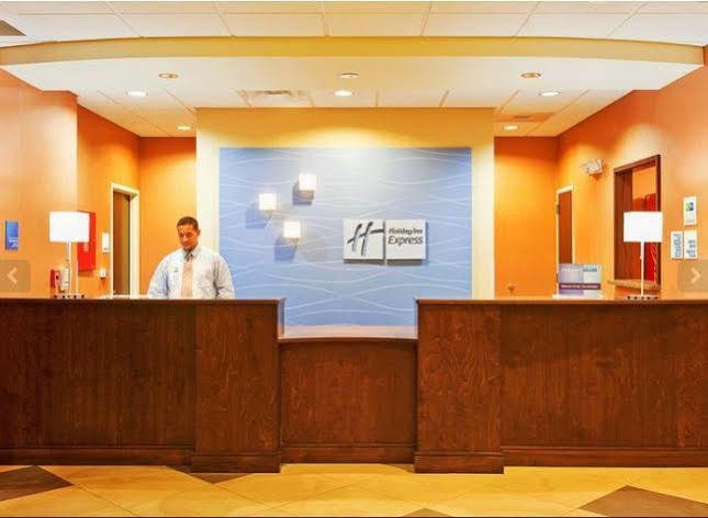 Holiday Inn Express & Suites Morrilton By Ihg Eksteriør billede